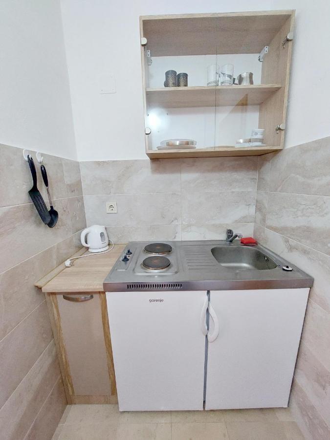 Apartmani Korljan Gradac  Eksteriør billede