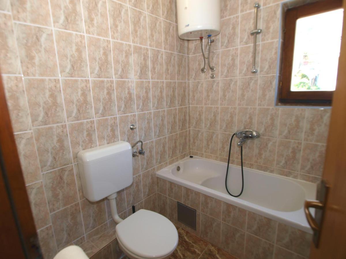 Apartmani Korljan Gradac  Eksteriør billede