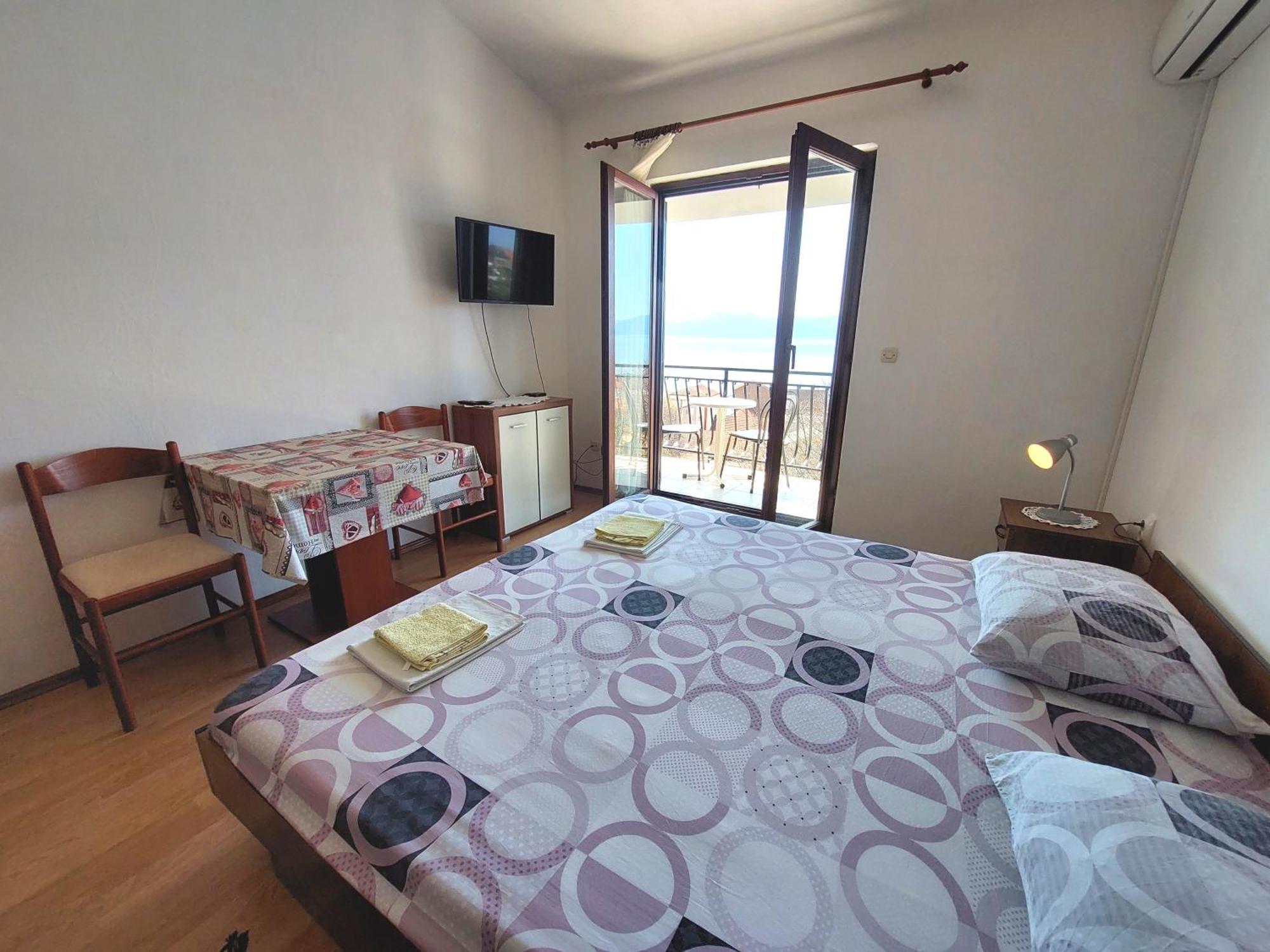 Apartmani Korljan Gradac  Eksteriør billede
